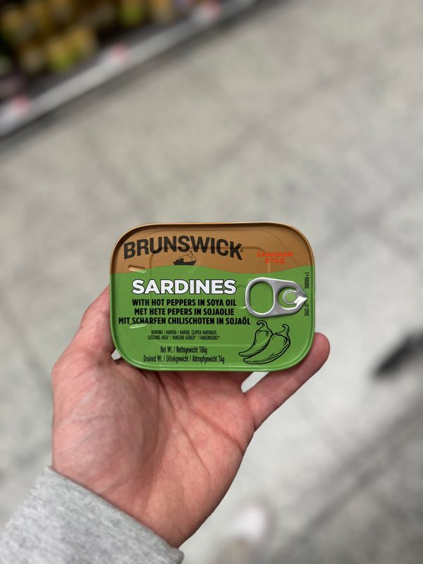 Sardines met Hete Pepers in Sojaolie