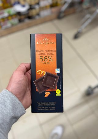 Amandel - Sinaasappel 56% Cacao