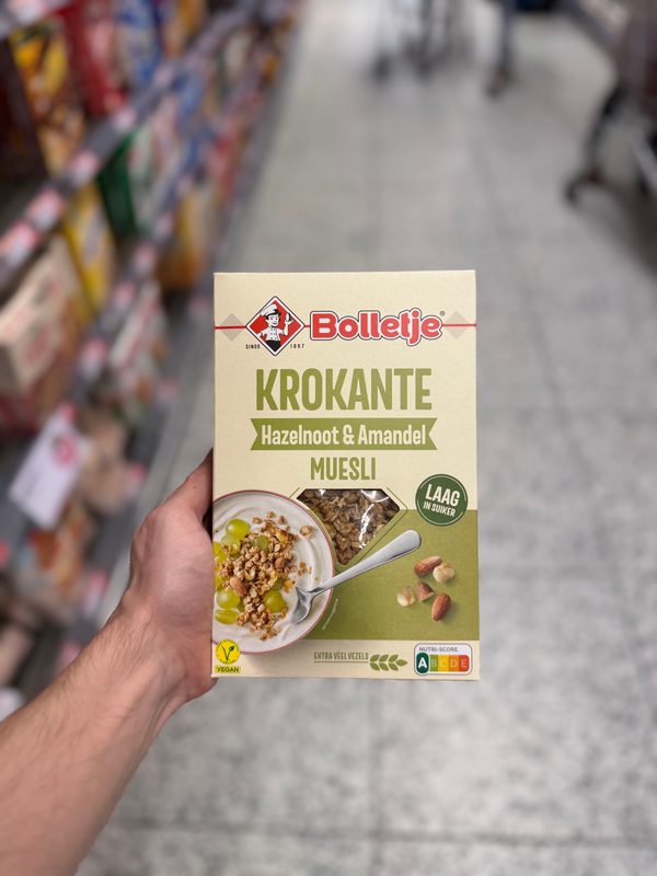 Krokante muesli met hazelnoten en amandelen