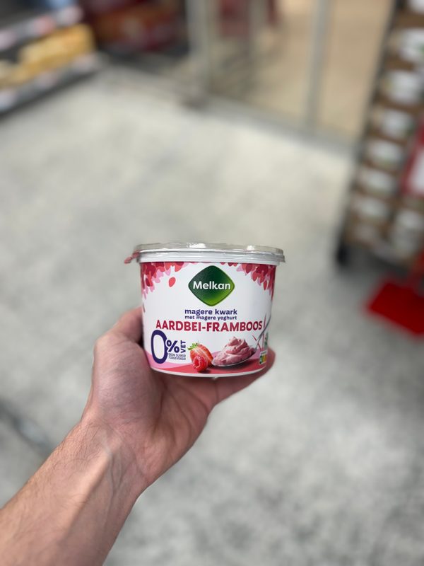 Magere Kwark met Magere Yoghurt Aarbei-Framboos