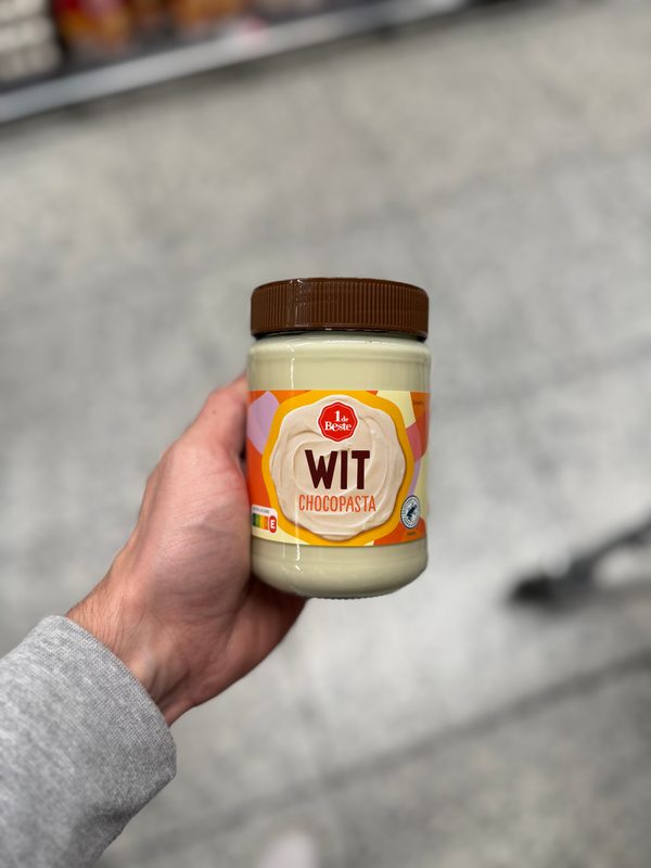 Wit Chocopasta