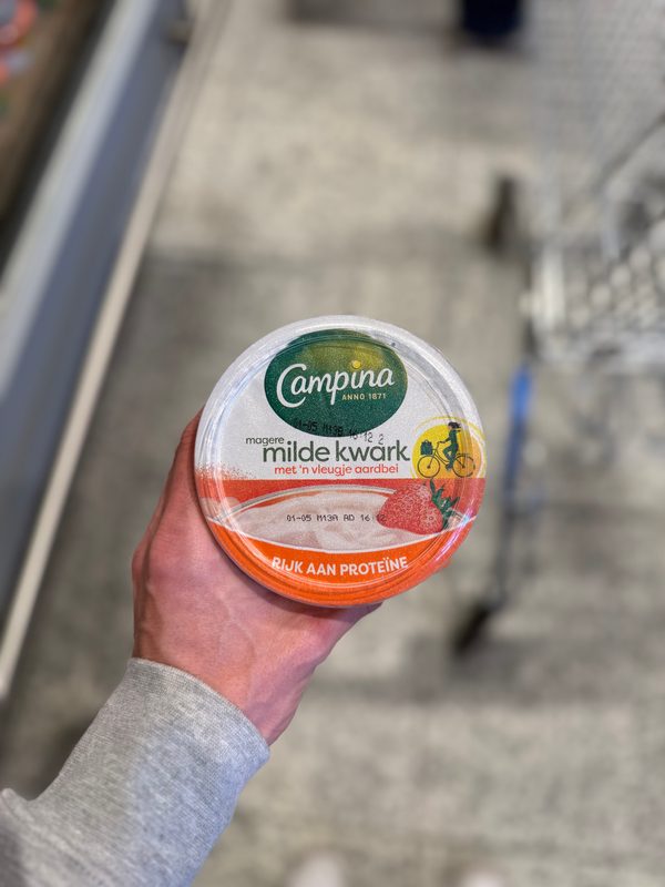 Magere Milde Kwark met 'n Vleugje Aardbei