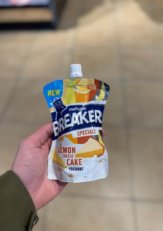 Breaker Lemon Cheese Cake Yoghurt