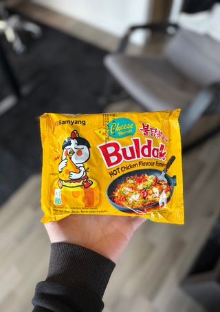 Buldak Hot Chicken Flavour Ramen Cheese